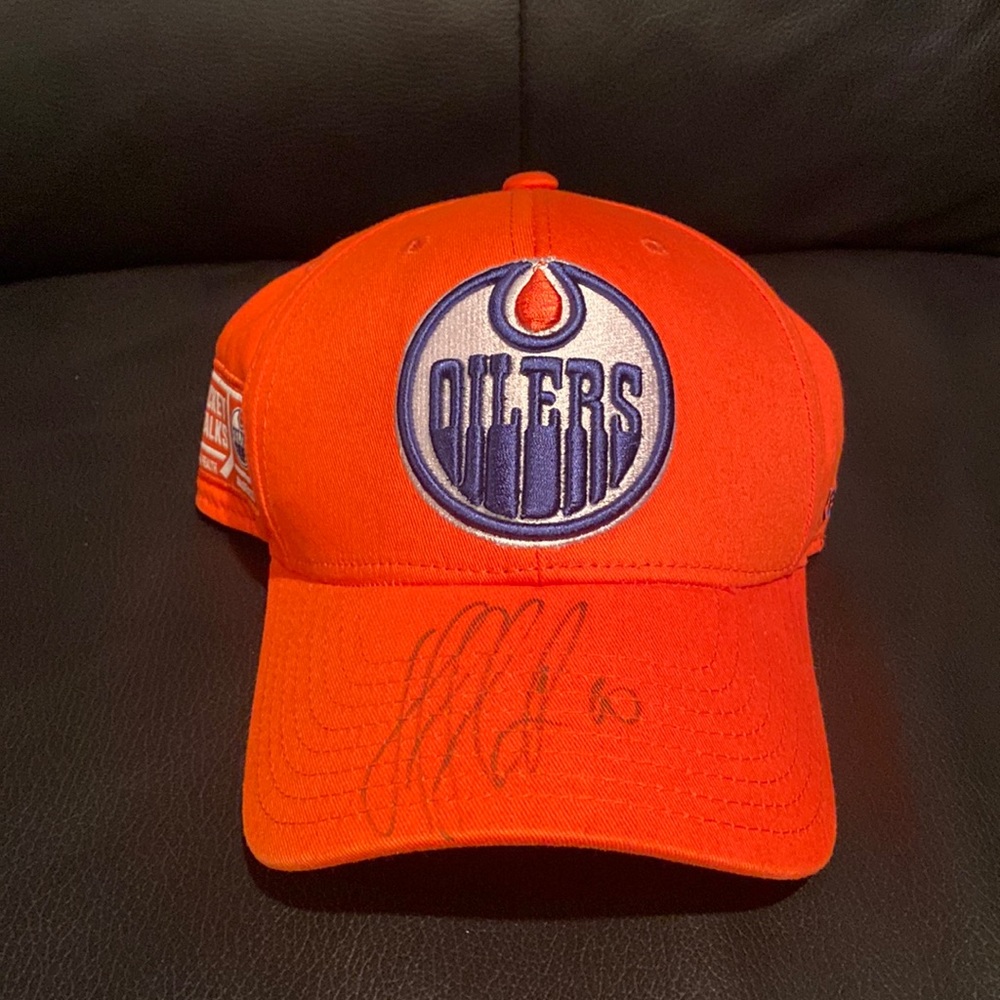 SIGNED OILERS HAT